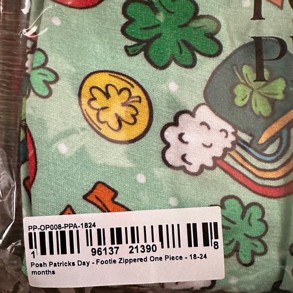 •NEW•Posh Peanut “Posh Patrick’s Day” Footie - Picture 5 of 9